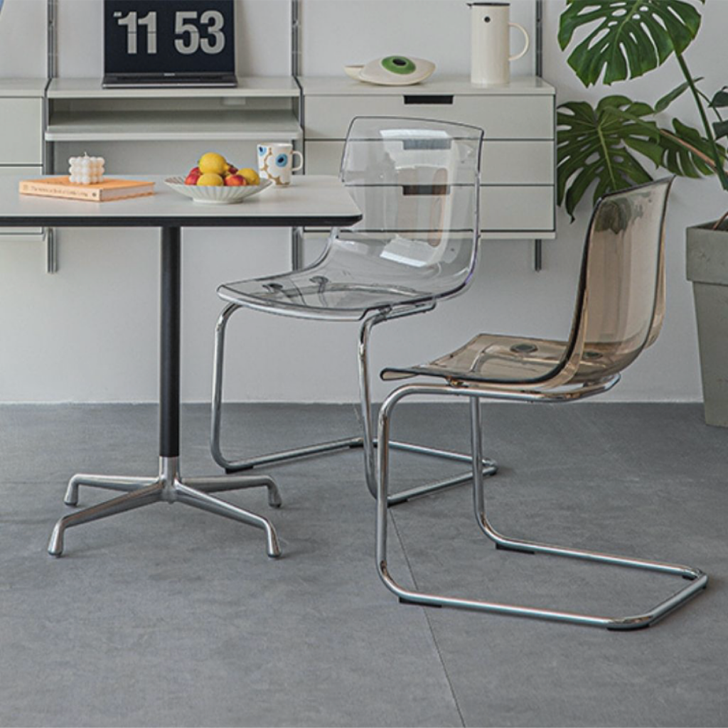 異なるカラーで組み合わせてもお洒落